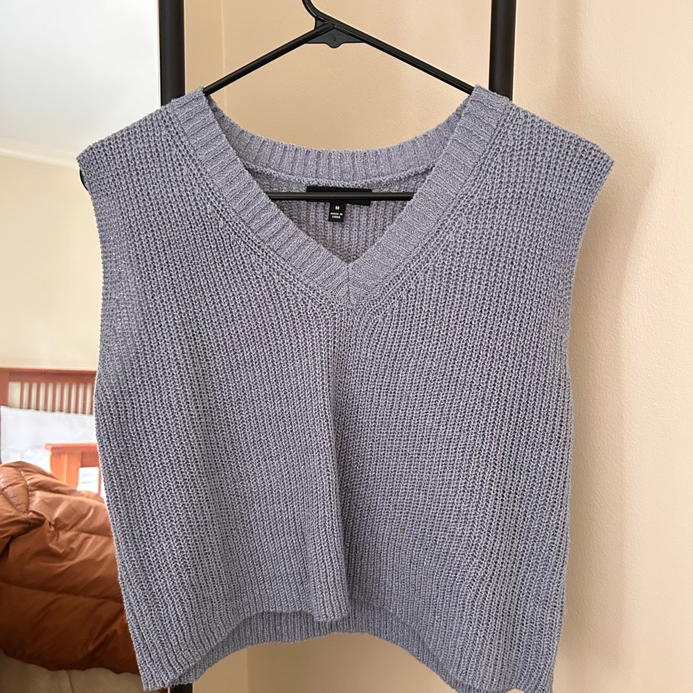 MIOU MUSE Blue Knit Sleeveless Sweater Vest